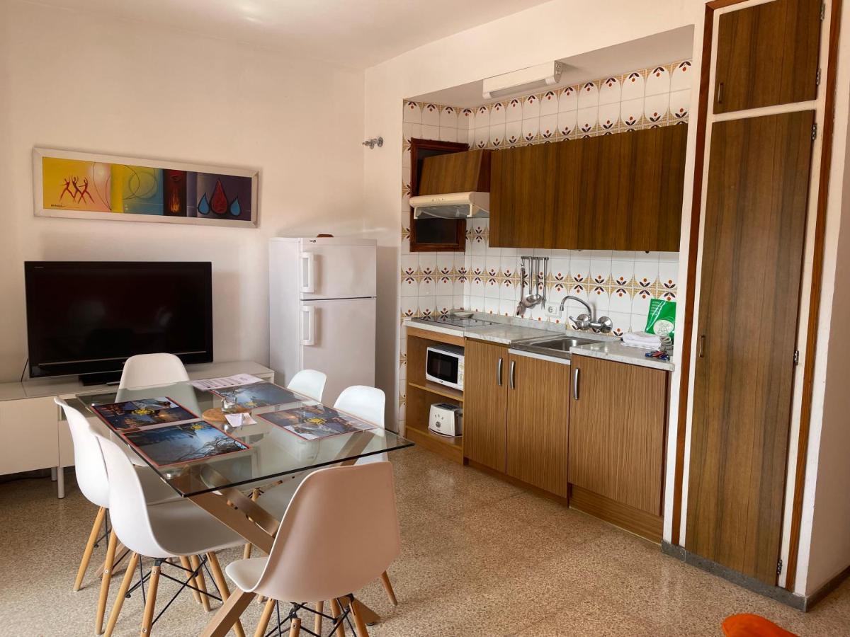 Apartamentos El Sol Tossa de Mar Exterior foto