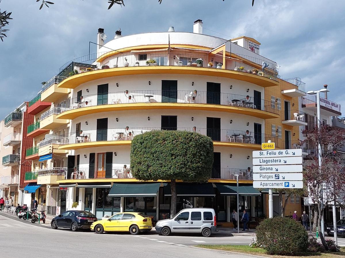 Apartamentos El Sol Tossa de Mar Exterior foto